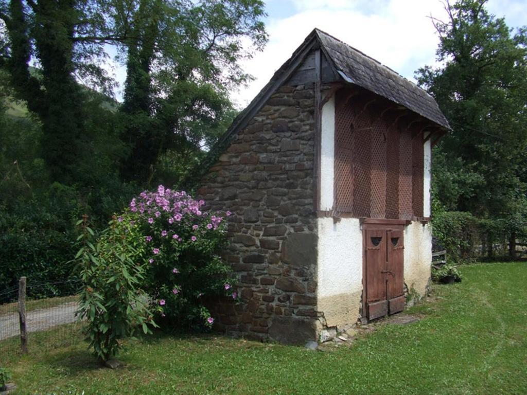 Chambres D'Hotes Maison Paillet Montory Екстериор снимка